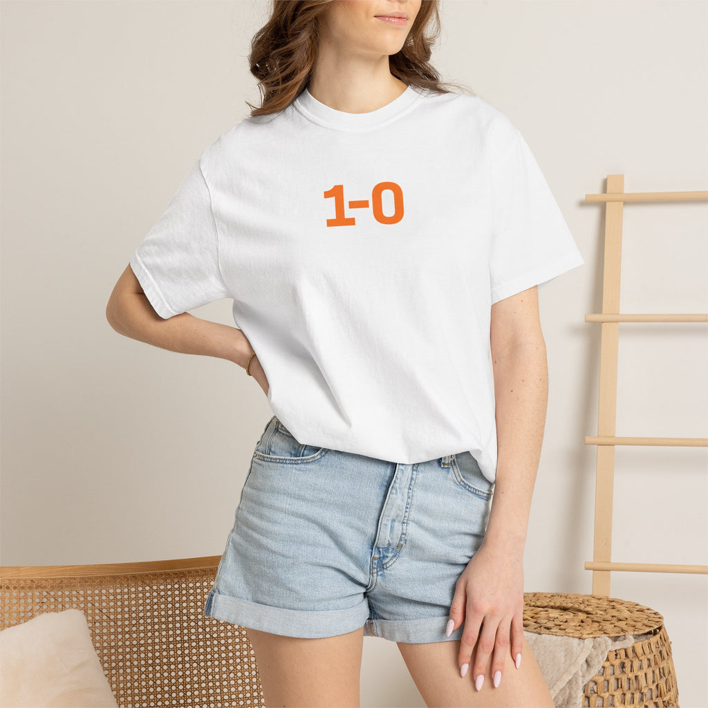 1-0 Boots Laced  T-Shirt